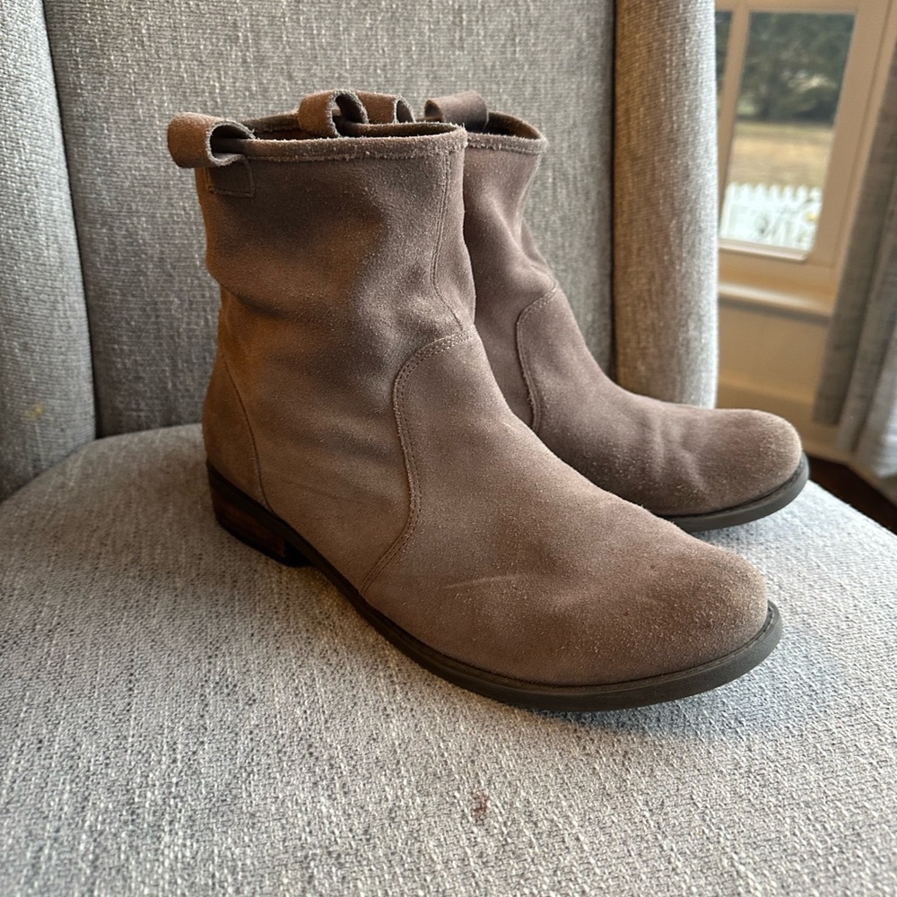Women's Suede Ankle Boots